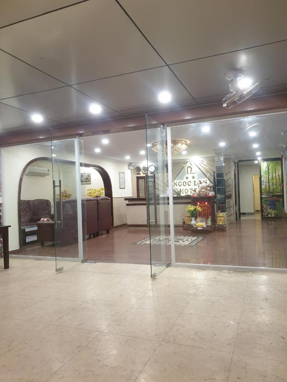 Ngoc Lan Hotel Ho Chi Minh-stad Buitenkant foto